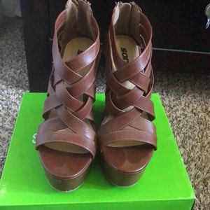 Brown wedges